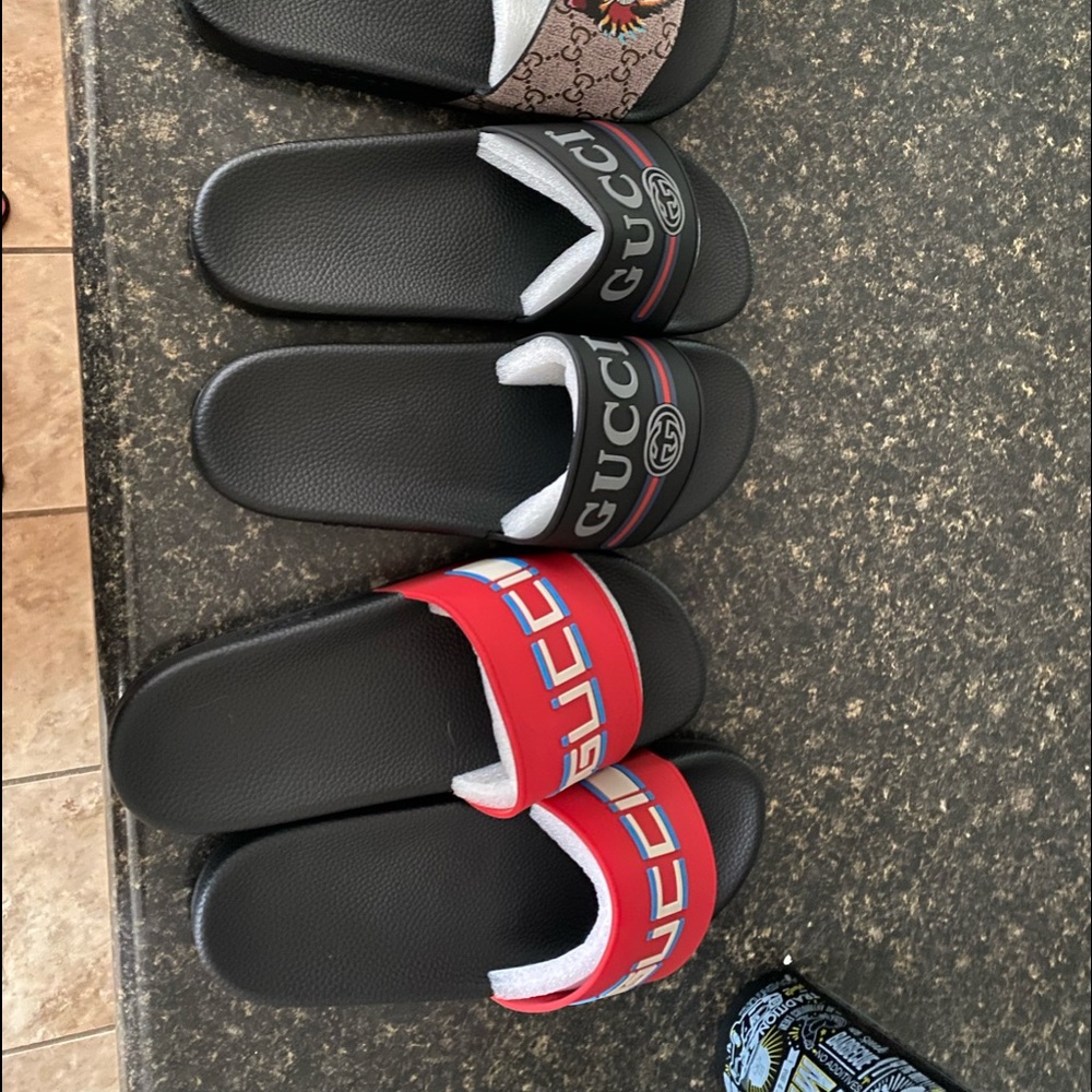 Men’s Gucci Slides Size 11, Never worn